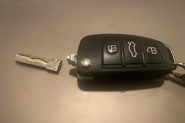 Broken Car Key